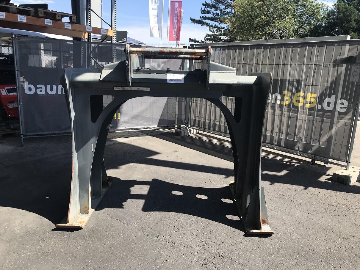 MTS-Doppelfußplatte für V8/V10 DN 900-1200