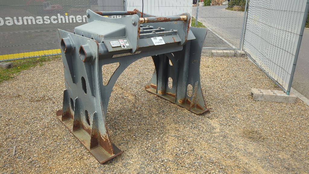MTS-Doppelfußplatte für V8/V10 DN 600-900
