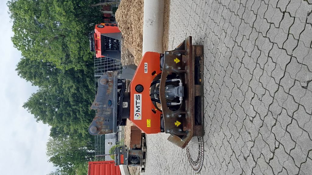 MTS-Anbauverdichter V8 X2 R9 FQ
