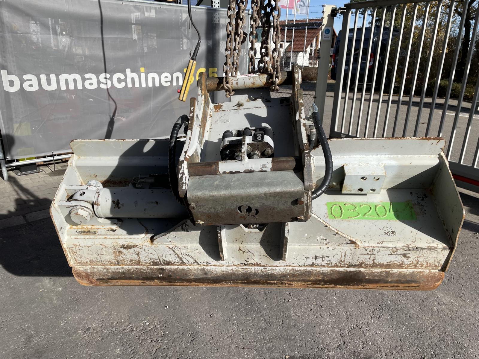 Grabenräumlöffel schwenkbar 1400 OQ45-5